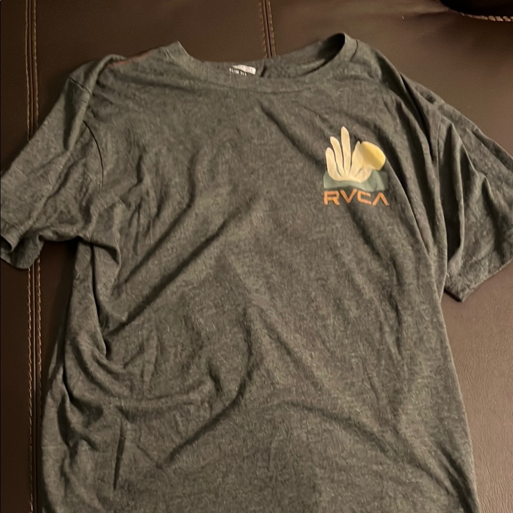RVCA Charcoal T-Shirt with Yellow Graphic slim fit XL